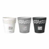Balconeras, maceteros y jardineras que decoran tu casa, interior y exterior. Jardín. Materiales duraderos y totalmente desechables, en cada una de sus partes, al final del ciclo de vida del producto. Los embalajes y envases son reciclados y reciclables.
